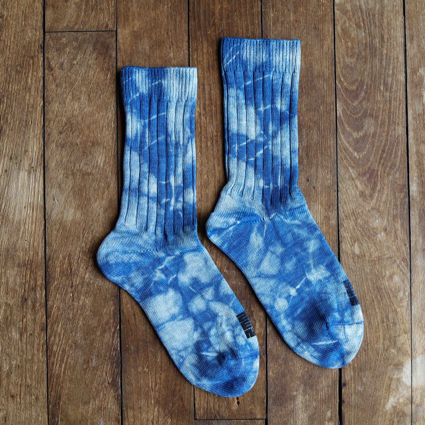 Tie Dyed Organic Cotton/Silk Comfort Socks