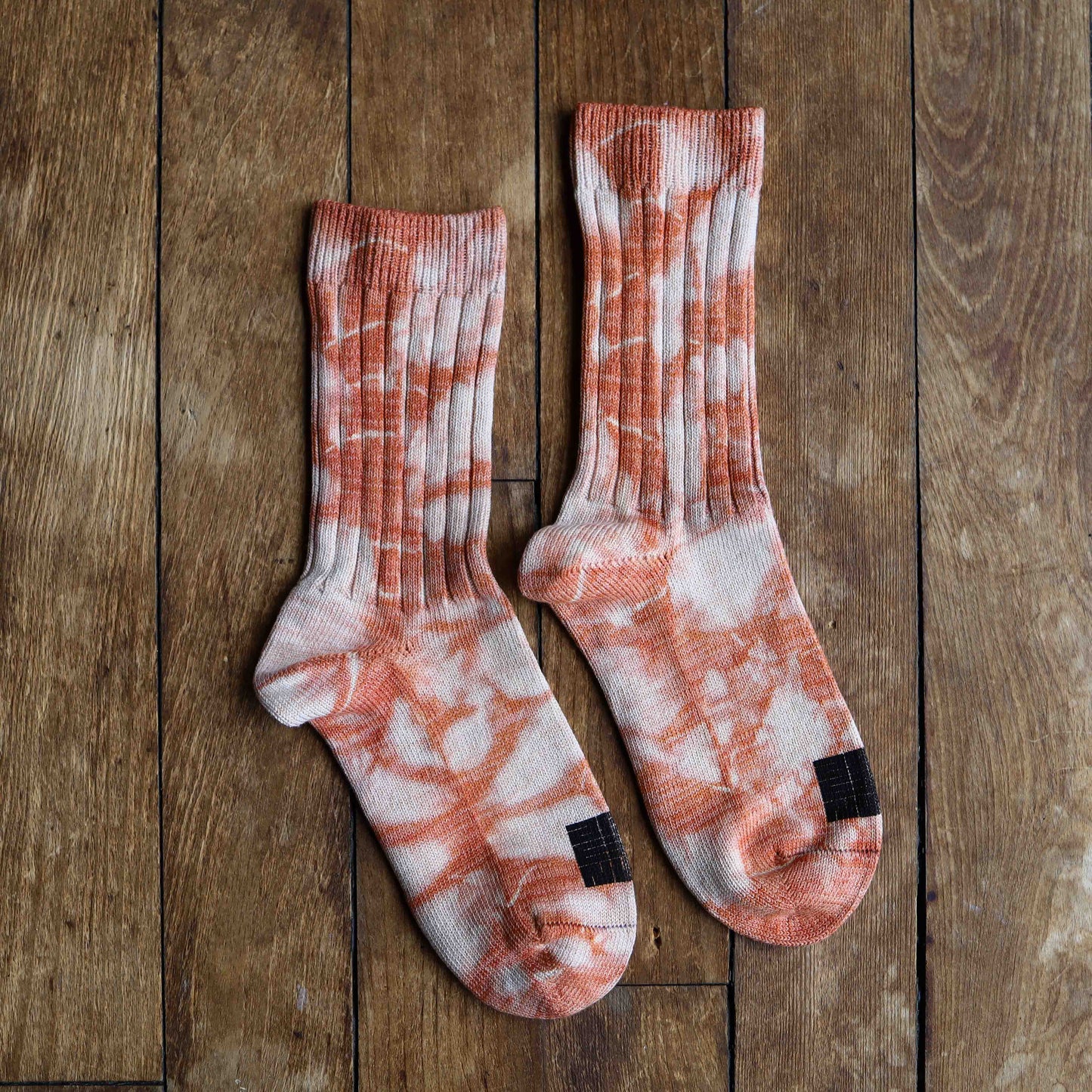 Tie Dyed Organic Cotton/Silk Comfort Socks