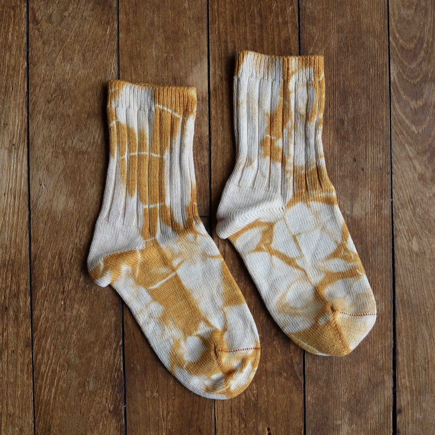 Tie Dyed Organic Cotton/Silk Comfort Socks