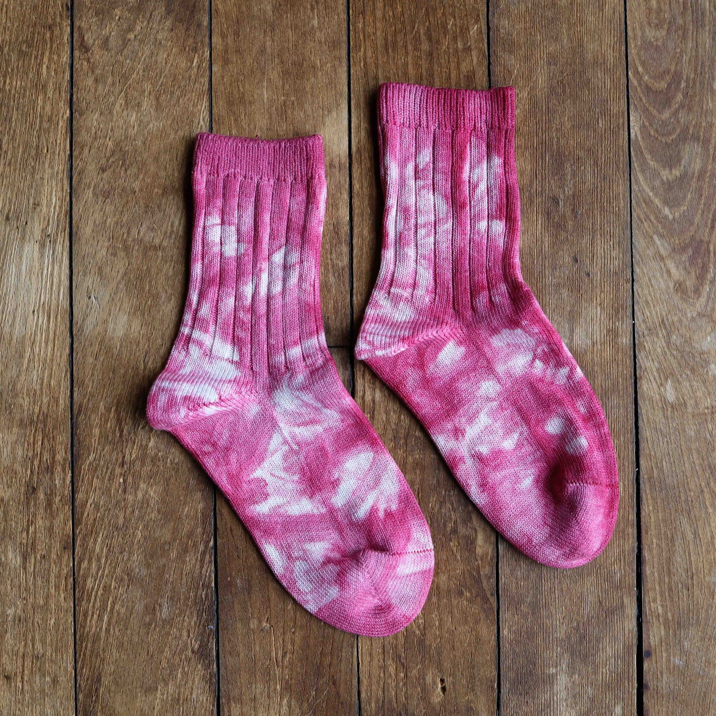 Tie Dyed Organic Cotton/Silk Comfort Socks