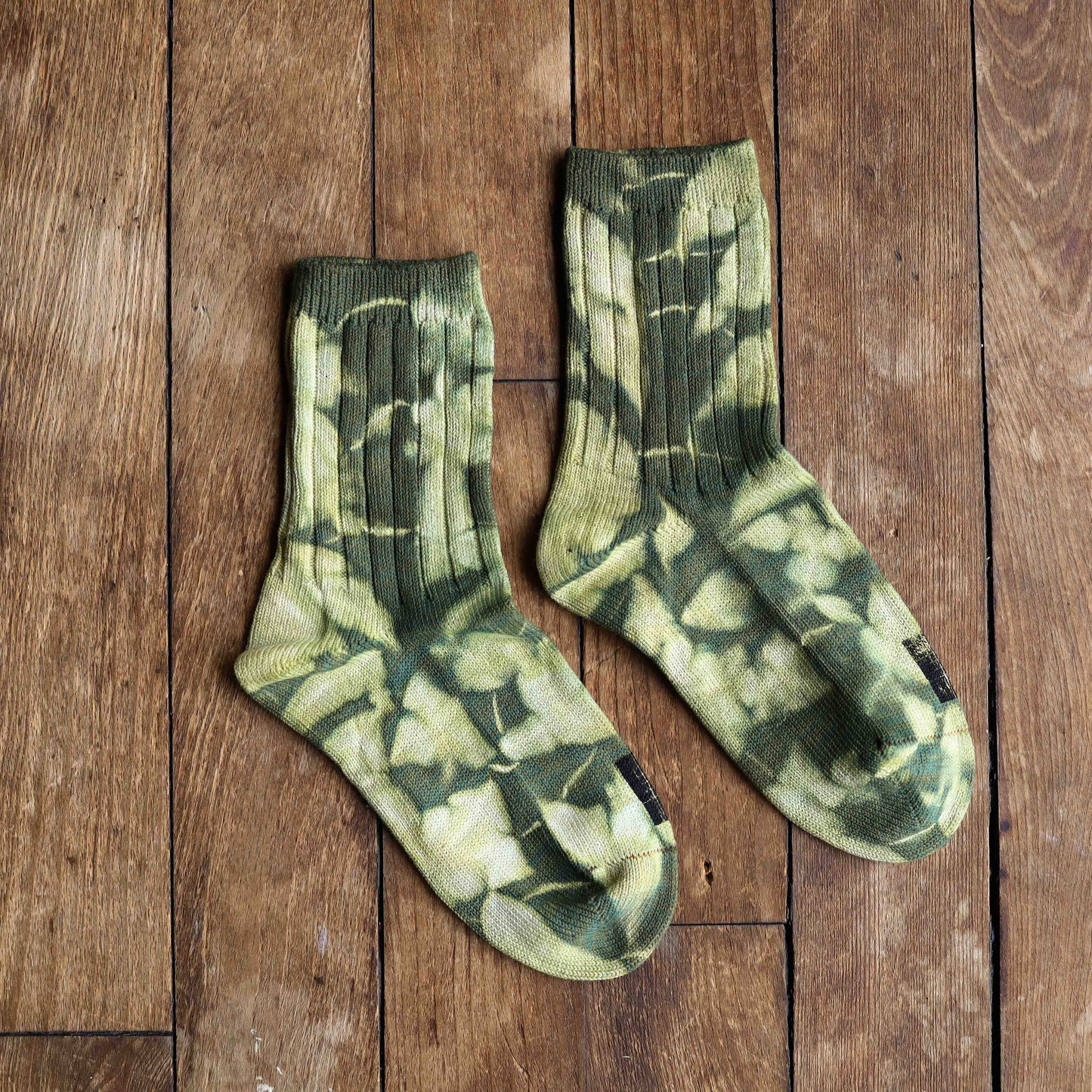 Tie Dyed Organic Cotton/Silk Comfort Socks