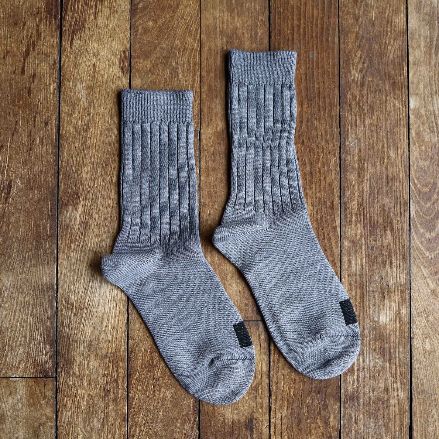Organic Cotton/Silk Comfort Socks