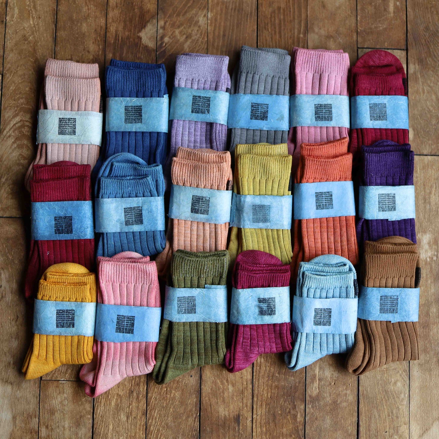 Organic Cotton/Silk Comfort Socks