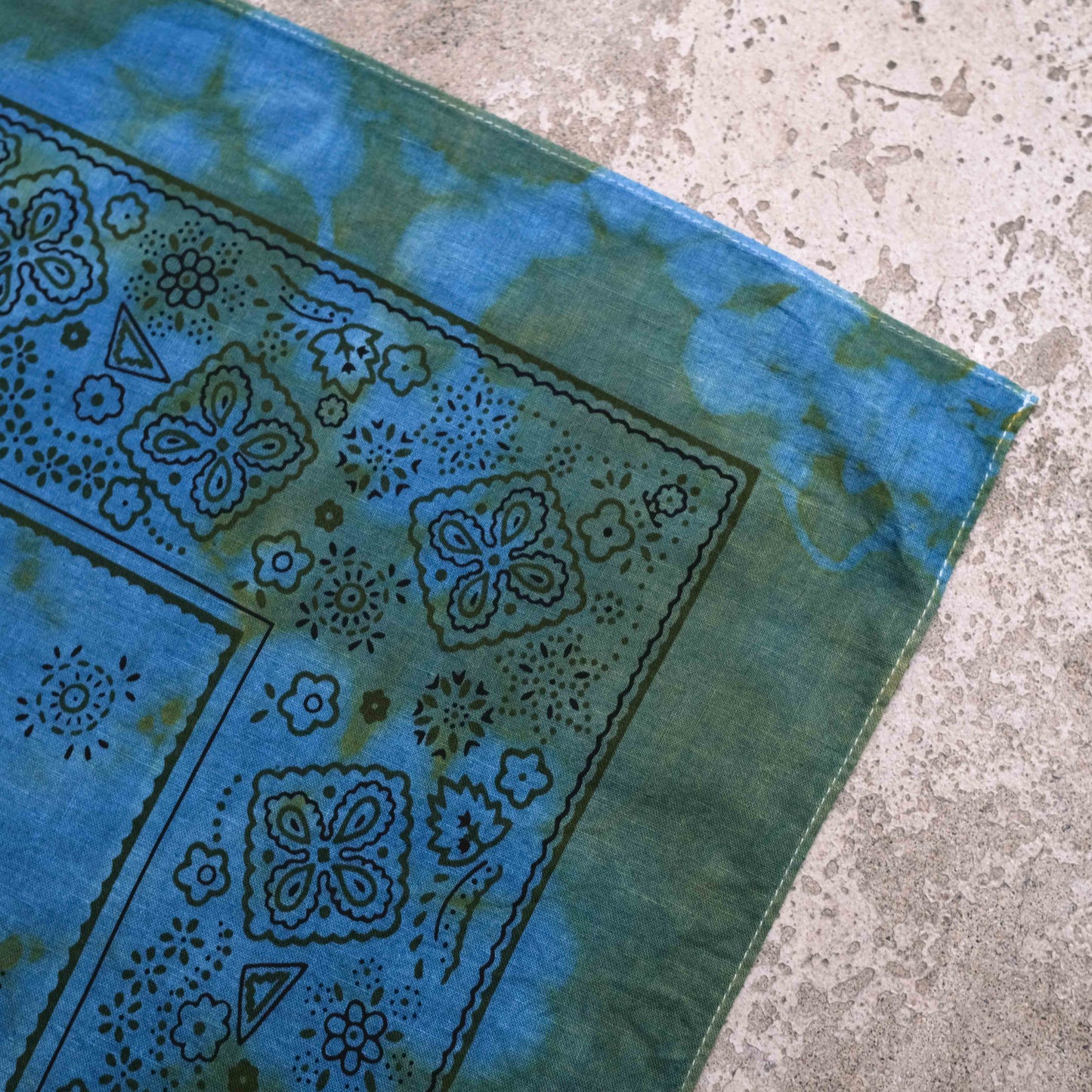 Two-Tone Natural Tie Dye Japan Cotton Bandana