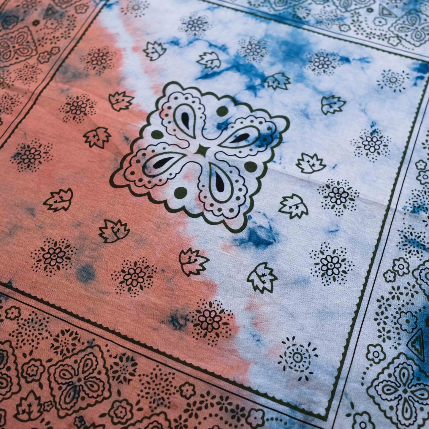 Two-Tone Natural Tie Dye Japan Cotton Bandana