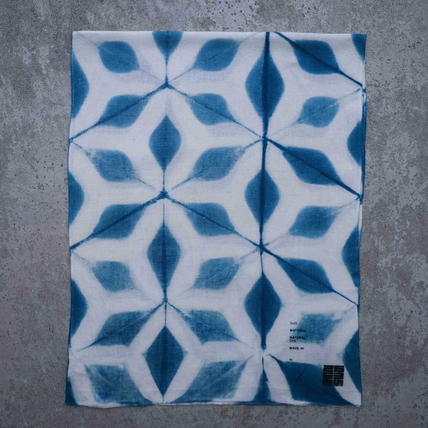 Japanese Indigo Dye Itajime Shibori Tenugui Fabric