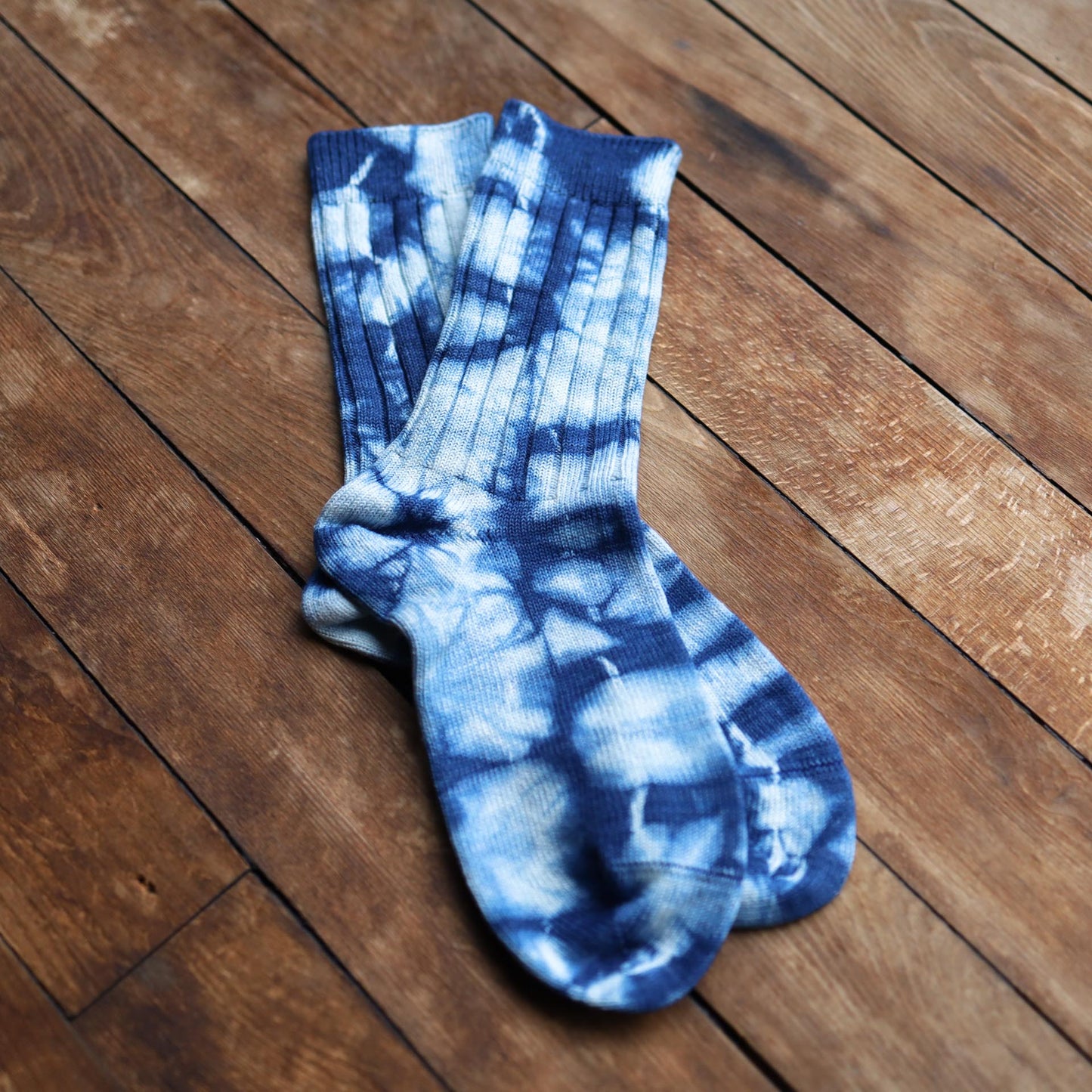 Tie Dyed Organic Cotton/Silk Comfort Socks